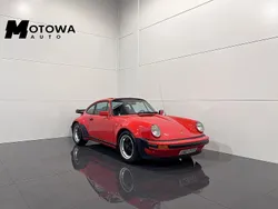 Röd Begagnad 1983 Porsche 911SC | 649 900 kr