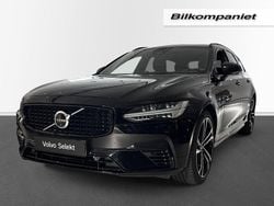 Svart Begagnad 2025 Volvo V90 Ultra Kombi | 689 000 kr