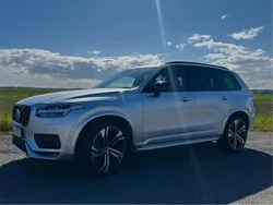 Silver Begagnad 2022 Volvo XC90 SUV | 599 000 kr (Marknadspris)