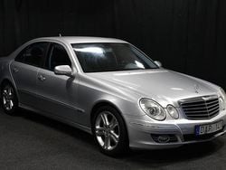 Silver Begagnad 2006 Mercedes E200 Sedan | 89 900 kr (Marknadspris)
