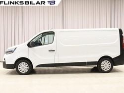 Vit Begagnad 2023 Nissan Primastar Minibuss | 298 750 kr (Superpris)