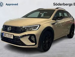 Grå (ascot grey) Begagnad 2023 VW Taigo R-line SUV | 259 500 kr (Marknadspris)
