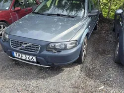 Grön Begagnad 2003 Volvo XC70 Business Edition SUV | 7 500 kr (Superpris)