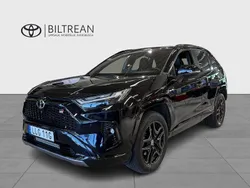Svart Begagnad 2022 Toyota RAV4 Hybrid Sport SUV | 469 000 kr (Marknadspris)