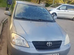 Blå Begagnad 2002 Toyota Corolla Halvkombi | 19 000 kr (Superpris)