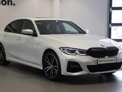 Vit Begagnad 2019 BMW 330e M Sport Sedan | 319 000 kr