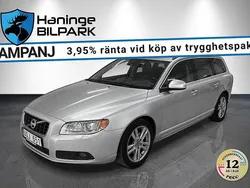 Ljusgrå Begagnad 2012 Volvo V70 Momentum Kombi | 109 900 kr (Marknadspris)