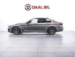 Grå Begagnad 2020 BMW 530e M Sport Sedan | 399 700 kr (Lite dyr)