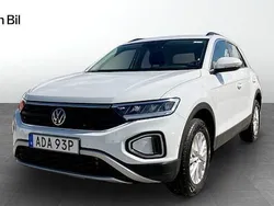 Vit (pure white) Begagnad 2022 VW T-Roc Life SUV | 289 900 kr (Marknadspris)