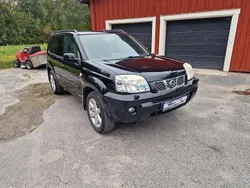Svart Begagnad 2006 Nissan X-Trail SUV | 48 000 kr (Lite dyr)