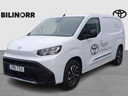 Vit Begagnad 2024 Toyota Proace City City Van | 459 900 kr