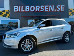 Silver Begagnad 2017 Volvo XC60 Momentum SUV | 232 000 kr (Marknadspris)
