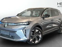 Grå (grey) Ny 2025 Renault Scénic Techno Minibuss | 603 500 kr (Dyr)