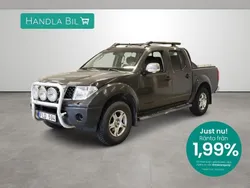 Mörkgrå Begagnad 2010 Nissan Navara Pickup | 134 900 kr (Marknadspris)