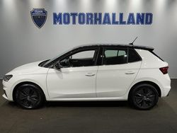 Vit Begagnad 2023 Skoda Fabia Style Halvkombi | 214 900 kr (Marknadspris)