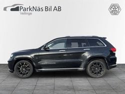 Svart (svart metallic) Begagnad 2015 Jeep Grand Cherokee Summit SUV | 239 900 kr (Marknadspris)