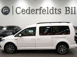 Vit Begagnad 2017 VW Caddy Maxi Life Life Minibuss | 209 900 kr (Bra pris)