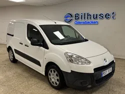 Vit Begagnad 2012 Peugeot Partner Minibuss | 54 900 kr (Lite dyr)