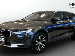 Grå (grey) Begagnad 2023 Volvo V90 CC Kombi | 519 900 kr (Dyr)