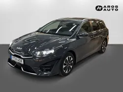 Grå (penta metallic) Begagnad 2022 Kia Ceed 3 Kombi | 229 900 kr (Superpris)