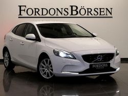 Begagnad 2014 Volvo V40 Momentum Kombi | 104 000 kr (Marknadspris)