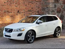 Vit Begagnad 2012 Volvo XC60 R-Design SUV | 135 000 kr (Marknadspris)