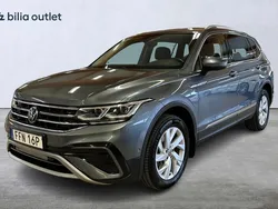 Grå Begagnad 2021 VW Tiguan Allspace Elegance SUV | 319 900 kr (Marknadspris)