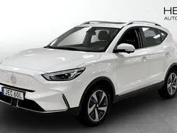 Vit (white) Begagnad 2022 MG ZS Luxury Sedan | 249 900 kr (Bra pris)