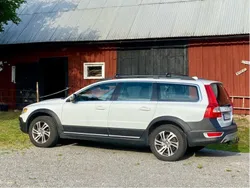 Vit Begagnad 2013 Volvo XC70 SUV | 152 000 kr (Marknadspris)