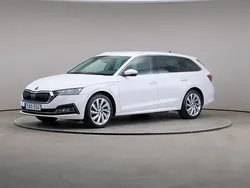 Vit Begagnad 2021 Skoda Octavia Style Kombi | 249 000 kr (Superpris)