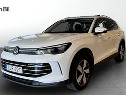 Vit Begagnad 2024 VW Tiguan Elegance SUV | 459 000 kr (Dyr)