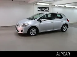 Silver Begagnad 2010 Toyota Auris Hybrid Halvkombi | 98 000 kr (Lite dyr)