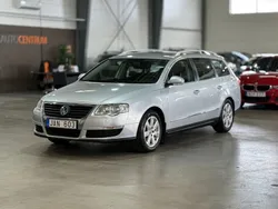 Silver Begagnad 2010 VW Passat Sportline Kombi | 34 900 kr (Marknadspris)