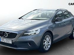 Grå Begagnad 2019 Volvo V40 CC Pro Kombi | 189 900 kr (Marknadspris)