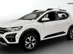 Vit (white) Begagnad 2022 Dacia Sandero Comfort Halvkombi | 159 900 kr (Lite dyr)