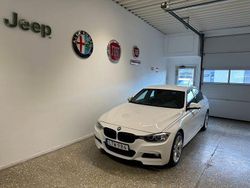 Vit Begagnad 2015 BMW 320 M Sport Sedan | 164 900 kr (Marknadspris)
