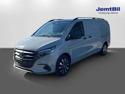 Grå Ny 2026 Mercedes Vito Minibuss | 673 750 kr (Superpris)