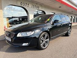 Svart (blanksvart) Begagnad 2015 Volvo V70 Momentum Kombi | 99 000 kr