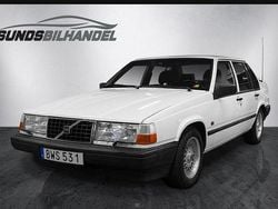 Vit Begagnad 1997 Volvo 940 Sedan | 99 900 kr