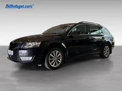Svart Begagnad 2016 Skoda Octavia Kombi | 139 000 kr (Lite dyr)