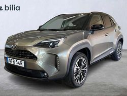 Grön Ny 2025 Toyota Yaris Hybrid Style SUV | 339 900 kr (Lite dyr)