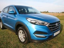 Ljusblå (blå) Begagnad 2017 Hyundai Tucson Select SUV | 139 000 kr (Lite dyr)