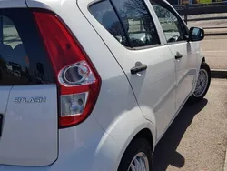 Vit Begagnad 2009 Suzuki Splash Halvkombi | 30 000 kr (Marknadspris)