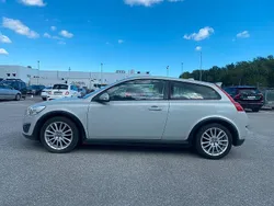 Vit Begagnad 2010 Volvo C30 Summum Halvkombi | 57 900 kr (Superpris)