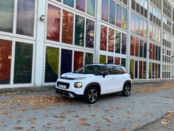 Vit Begagnad 2019 Citroën C3 Aircross PureTech SUV | 144 900 kr (Lite dyr)