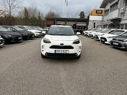 Vit Begagnad 2022 Toyota Yaris Cross Active SUV | 189 900 kr