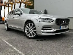 Silver Begagnad 2017 Volvo V90 Inscription Kombi | 259 000 kr (Marknadspris)