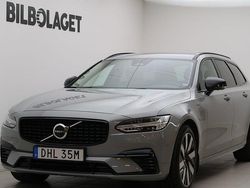 Grå Begagnad 2024 Volvo V90 Plus Kombi | 494 500 kr (Marknadspris)