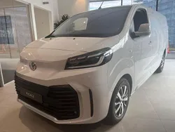 Vit Ny 2024 Toyota Proace Van | 524 875 kr (Lite dyr)