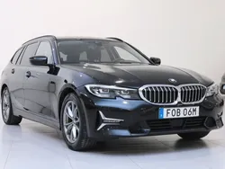 Svart Begagnad 2020 BMW 320 Luxury Line Kombi | 239 900 kr (Bra pris)